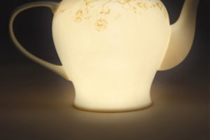 how bone china pot look like in the dark