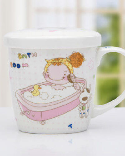 bone china mug with lid and cartoon picture