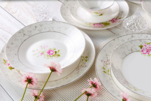 bone china dinner plate with flower