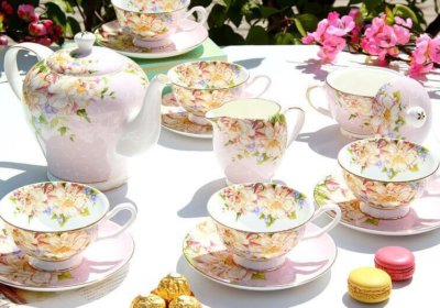 Royal Fine Bone China Tea Set Coffee Set 15 Pieces Floral Pattern